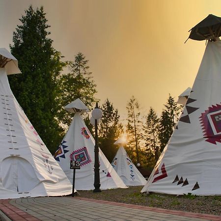 Wioska Indiańska River Park Zator Bagian luar foto